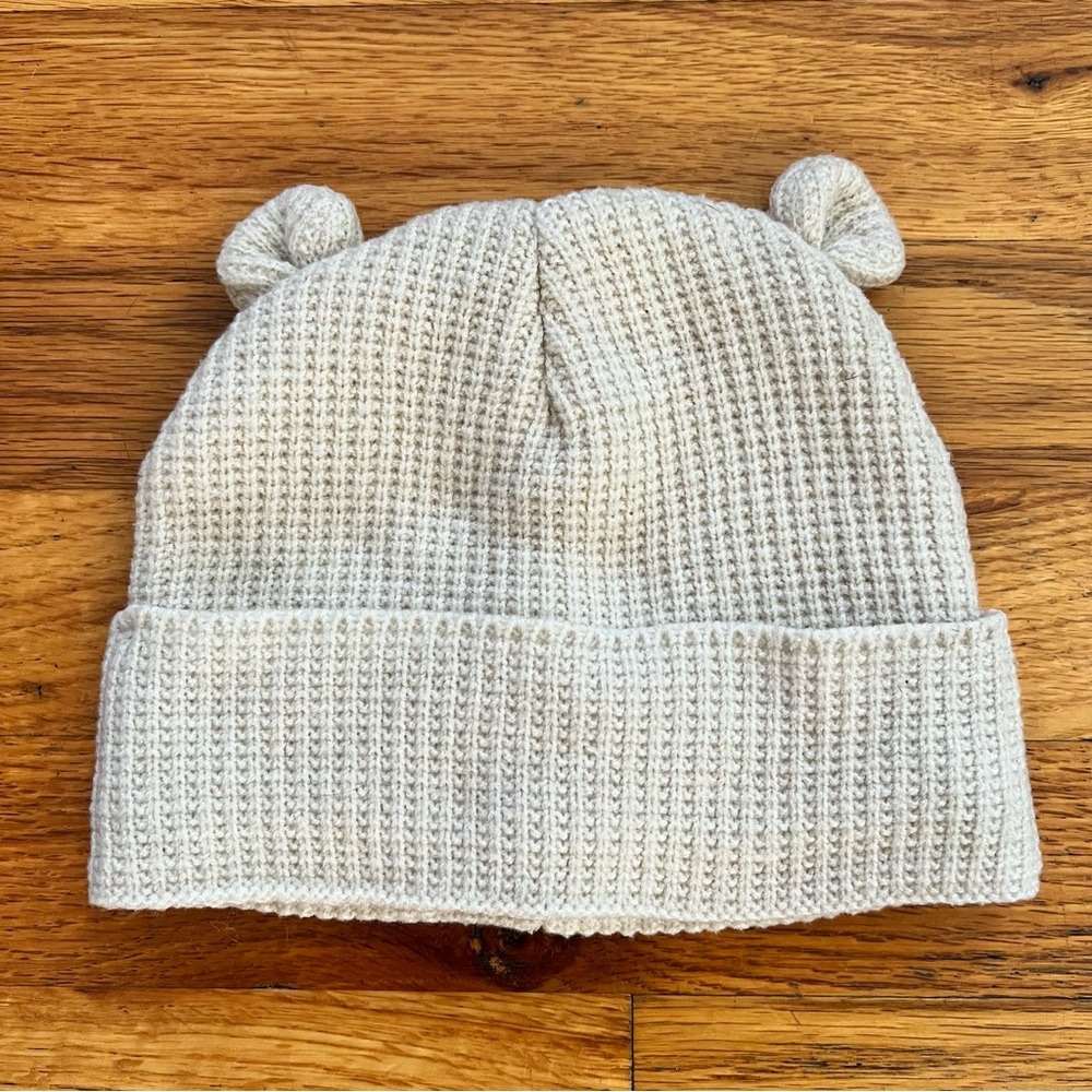 Cream knit beanie baby hat with bear ears wonder nation EUC #kidcore #winterwear